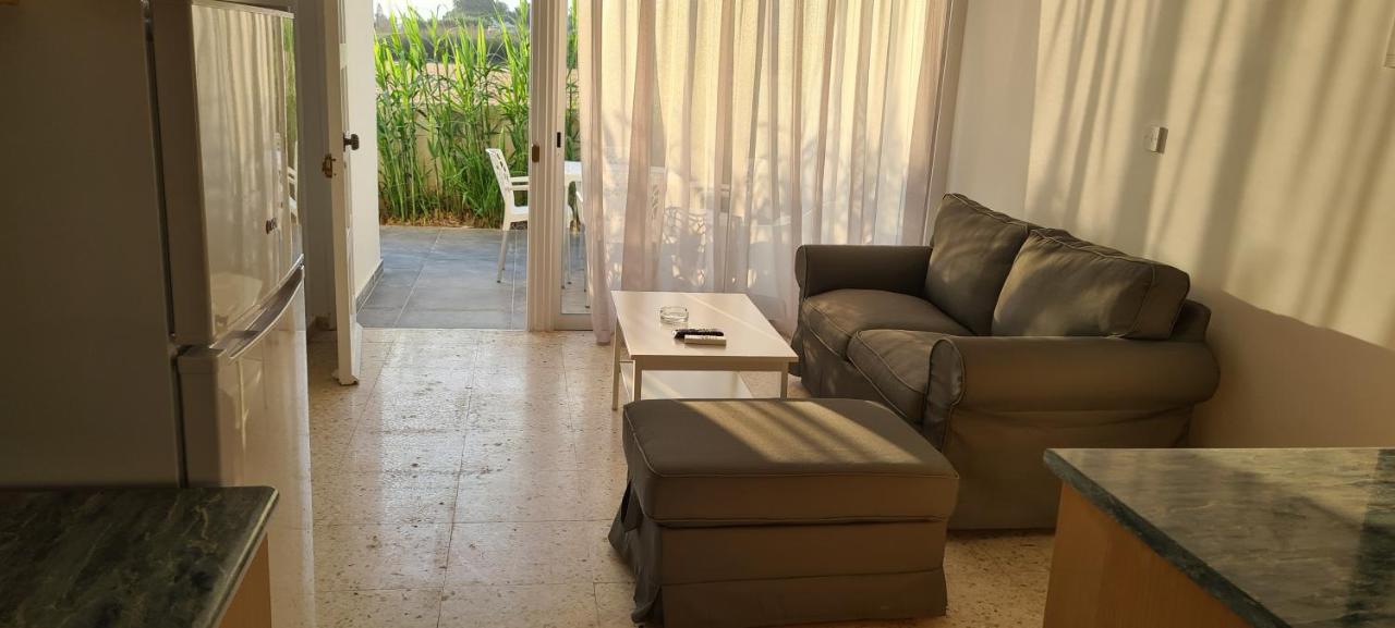 Latchi Area Apartments Экстерьер фото